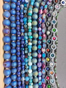 unterschiedliche Natursteinketten